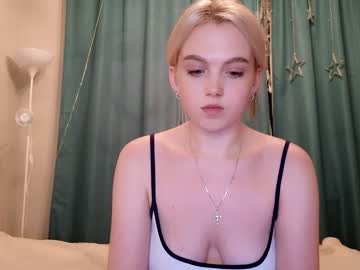 hot cam girl small_blondee image #3329247
