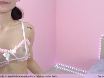 hot cam girl little_effy18 image #1114103