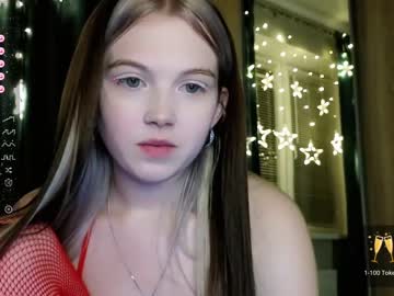hot cam girl small_blondee image #3966736