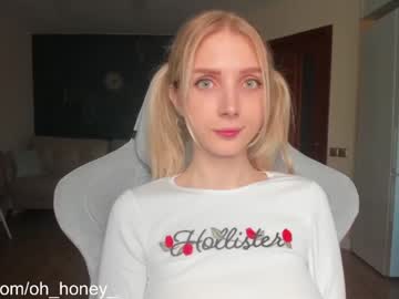 hot cam girl oh_honey_ image #3167318