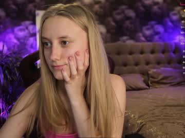 hot cam girl angeellina image #2080150