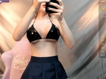 hot cam girl harriethudson image #4195228