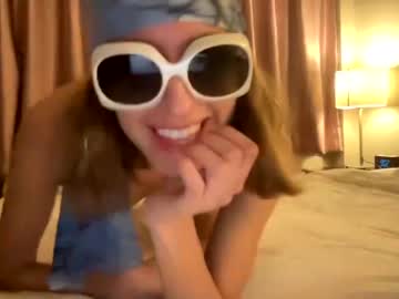 hot cam girl collegemysterygirl image #741258