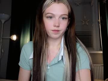 hot cam girl small_blondee image #3761224