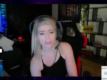 hot cam girl kimilee22 image #1835274