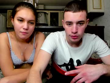 hot cam couple family_intrigue image #379288