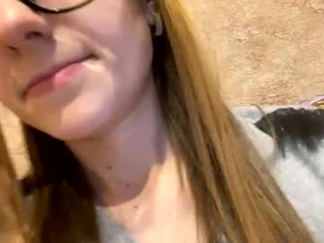 hot cam couple viktoria9898 image #2157745