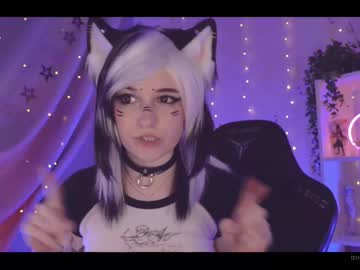 hot cam girl vronnier image #4697015