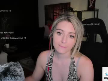 hot cam girl kimilee22 image #1319670