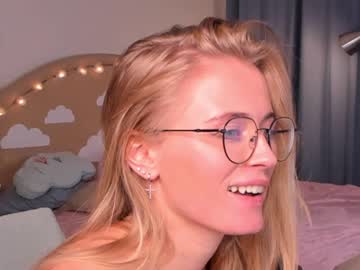 hot cam girl linellali image #1750532