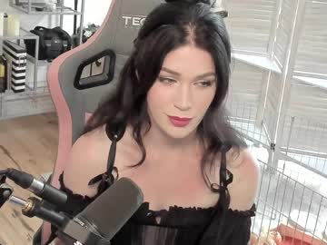 hot cam girl evelynclaire image #2709723