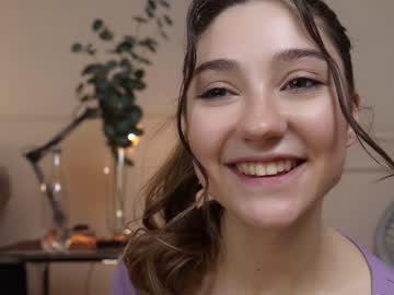 hot cam girl mia_elfie image #4436543