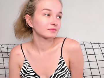 hot cam girl joanbravvo image #1425298