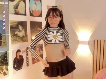 hot cam girl little_effy18 image #2915573