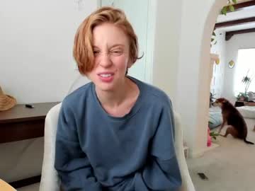 hot cam girl pretendlunch image #1765623