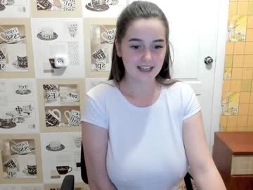 hot cam girl emmika_ image #1171192