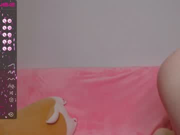 hot cam girl small_blondee image #1998266
