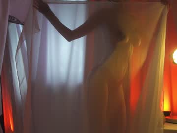 hot cam girl sunny_maria image #2983004