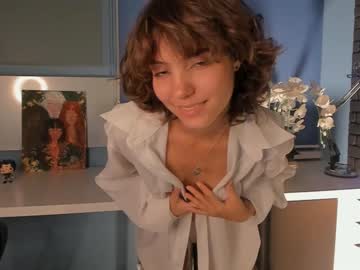 hot cam girl lenaelisabeth image #3852012