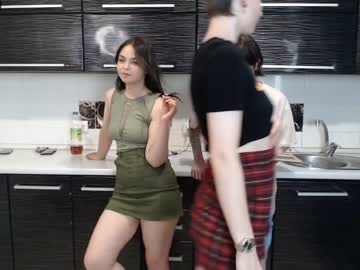 hot cam couple renae_tom image #3015183
