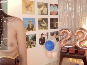 hot cam girl little_effy18 image #2886297