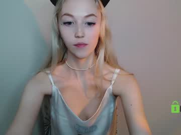 hot cam girl modest_elizabeth image #2442185