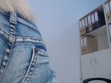 hot cam girl eat_mee_out image #1844103