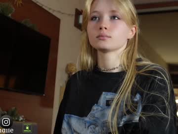 hot cam girl bestblondiiecb image #4521782