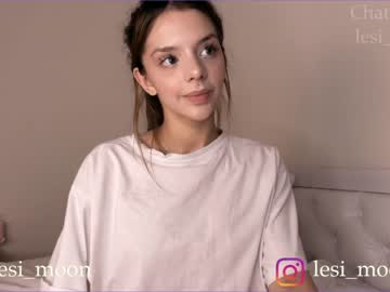 hot cam girl lesi_moon image #3775059