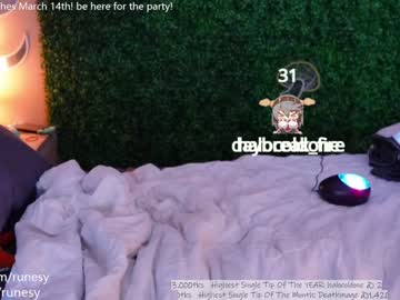 hot cam girl runesy image #2592478
