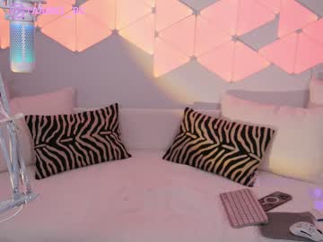 hot cam girl taanni_bc image #3403249