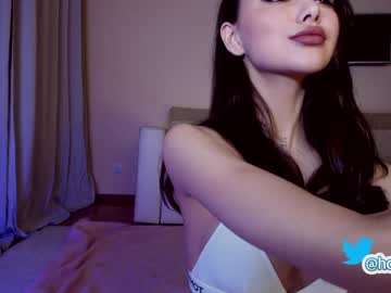 hot cam girl hollyextra image #1988953