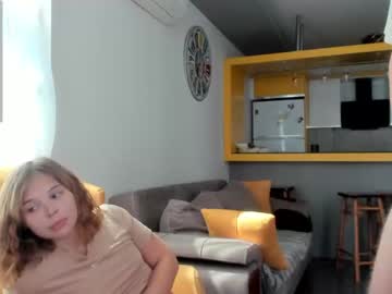 hot cam couple lyaksi image #2873948