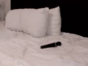 hot cam girl sweetgirlandbigcock image #908159