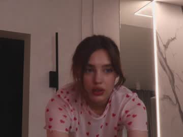 hot cam girl angella_kleee image #3321539