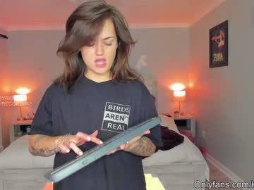 hot cam girl kayribbons image #651391