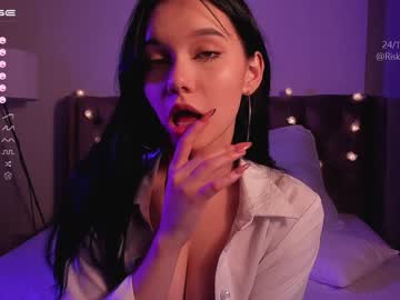 hot cam girl riskyproject image #2104876