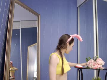 hot cam girl kriskras__ image #2898177
