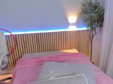 hot cam girl little_effy18 image #4125173