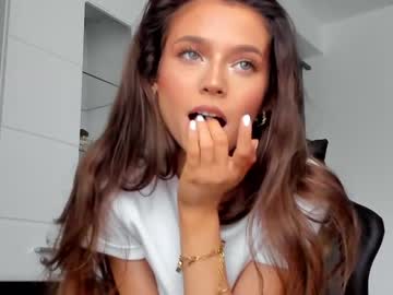 hot cam girl isia_slay image #2379007