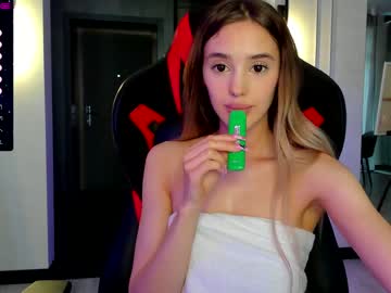 hot cam girl angella_kleee image #1537740
