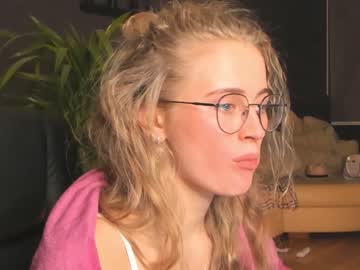 hot cam girl linellali image #1882872