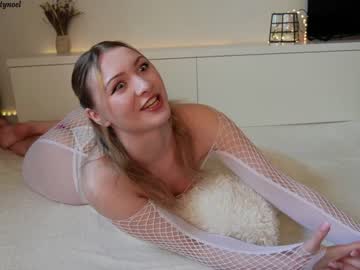 hot cam girl funny_to_see_you_here image #4387735