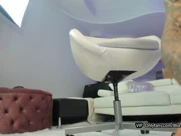 hot cam girl blonde_riderxxx image #3311363