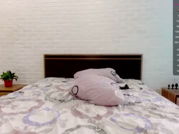 hot cam couple lucky_tweet image #1809407