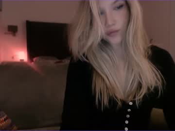 hot cam girl bitter_moon image #2109703