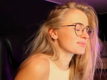 hot cam girl linellali image #1954804