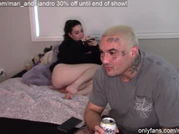 hot cam couple mari_and_jandro image #228555