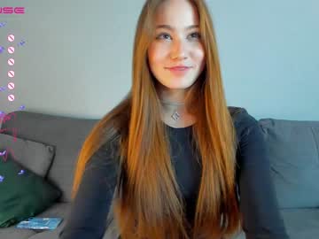 hot cam girl aliisonfox image #2525297