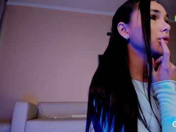 hot cam girl hollyextra image #2665517